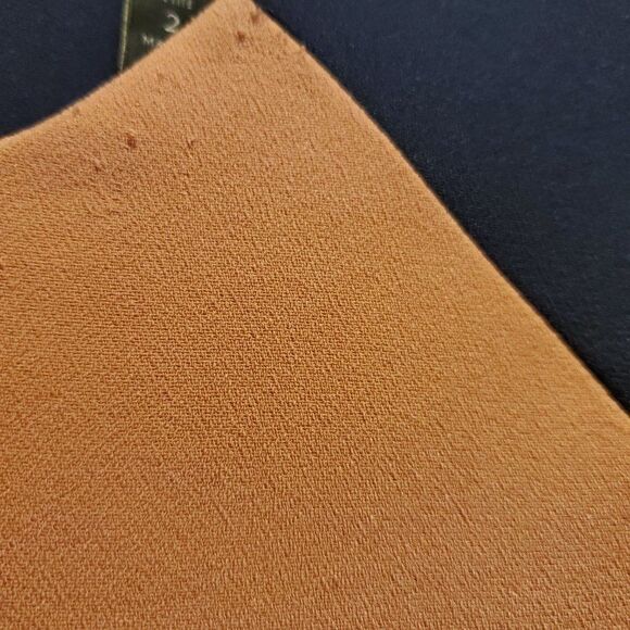 Banana Republic Color Block Pockets Blouse 2P - Picture 7 of 8